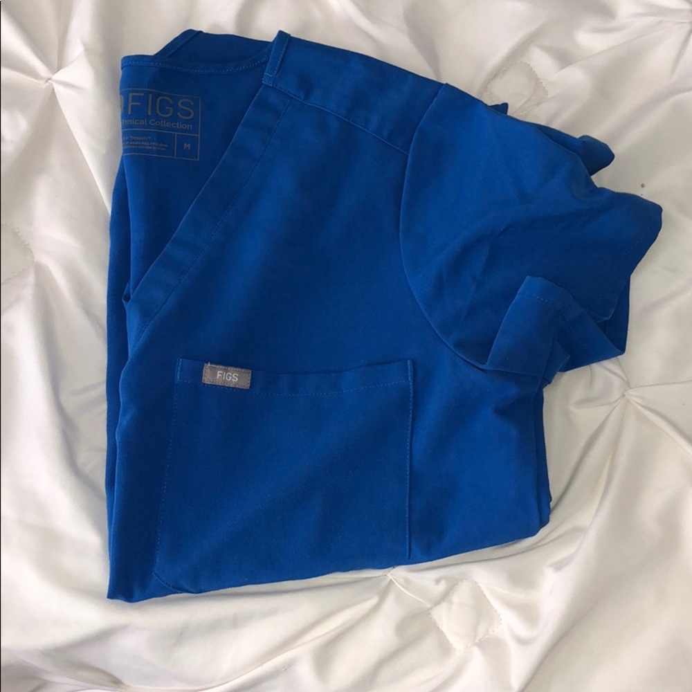 Fig front pocket scrub top
